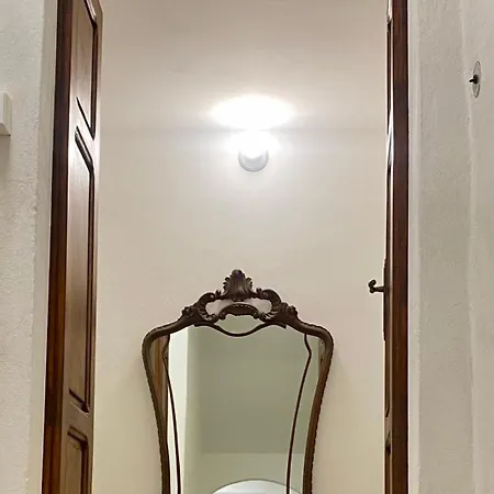 La Corte Dei Lilla アパート *